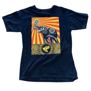 OBEY: Shepard Fairey Designed T-Shirt l: Adult Unisex MED: Like NEW: Streetwear